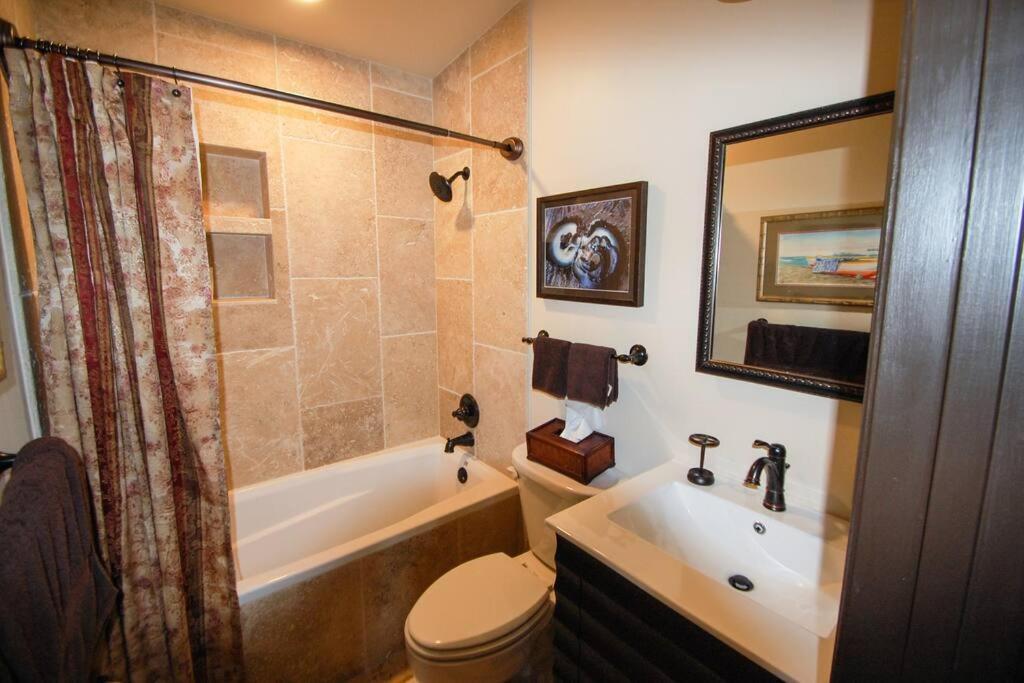 Tahitian Cottage - Heated Pool Walk To The Beach شاطئ كوكوا المظهر الخارجي الصورة