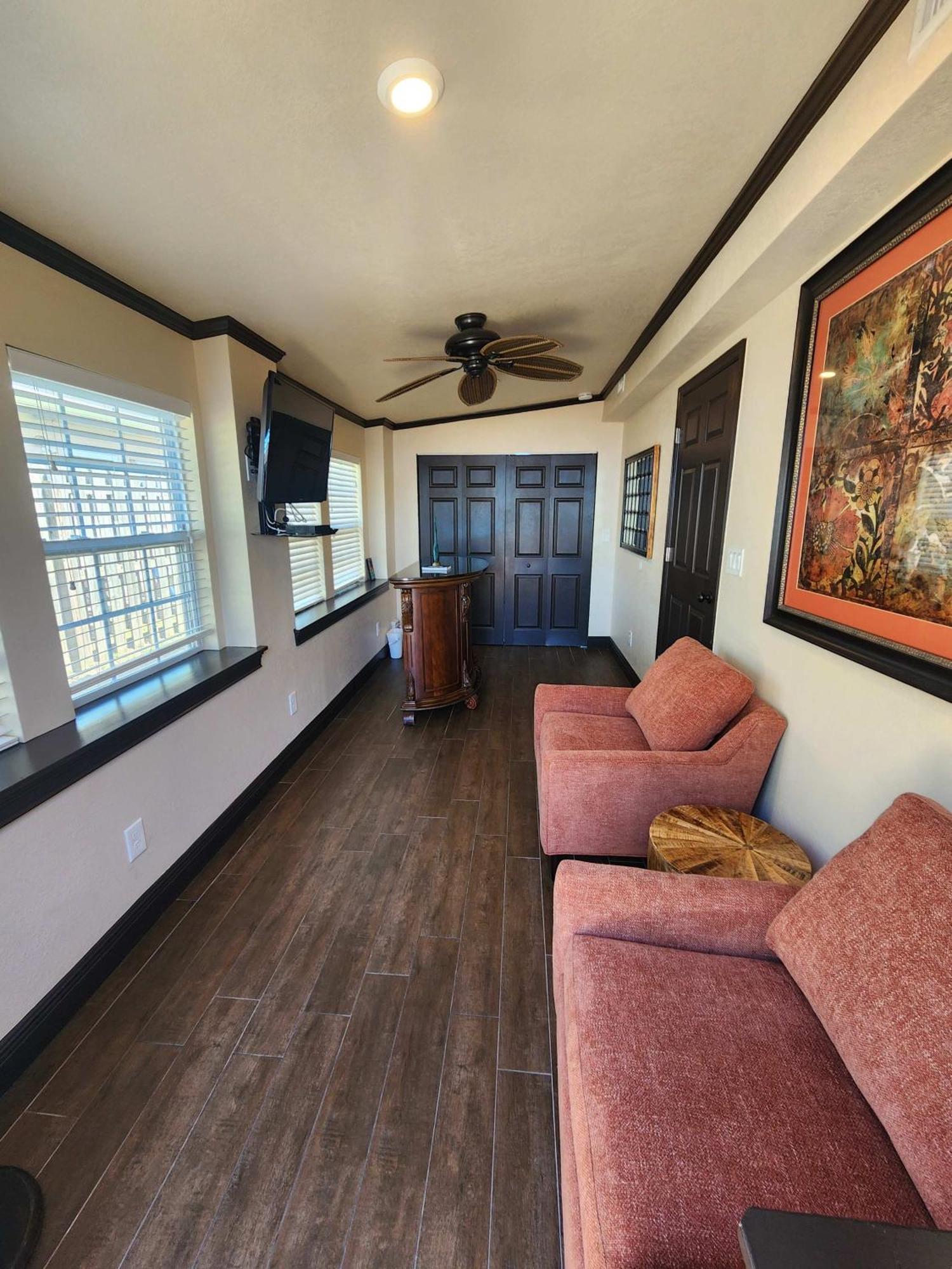 Tahitian Cottage - Heated Pool Walk To The Beach شاطئ كوكوا المظهر الخارجي الصورة